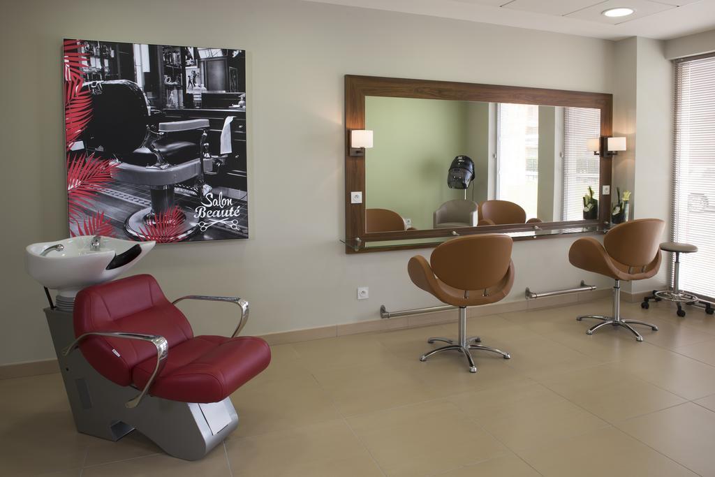 Domitys Le Palmier Du Roi Aparthotel Pau Room photo